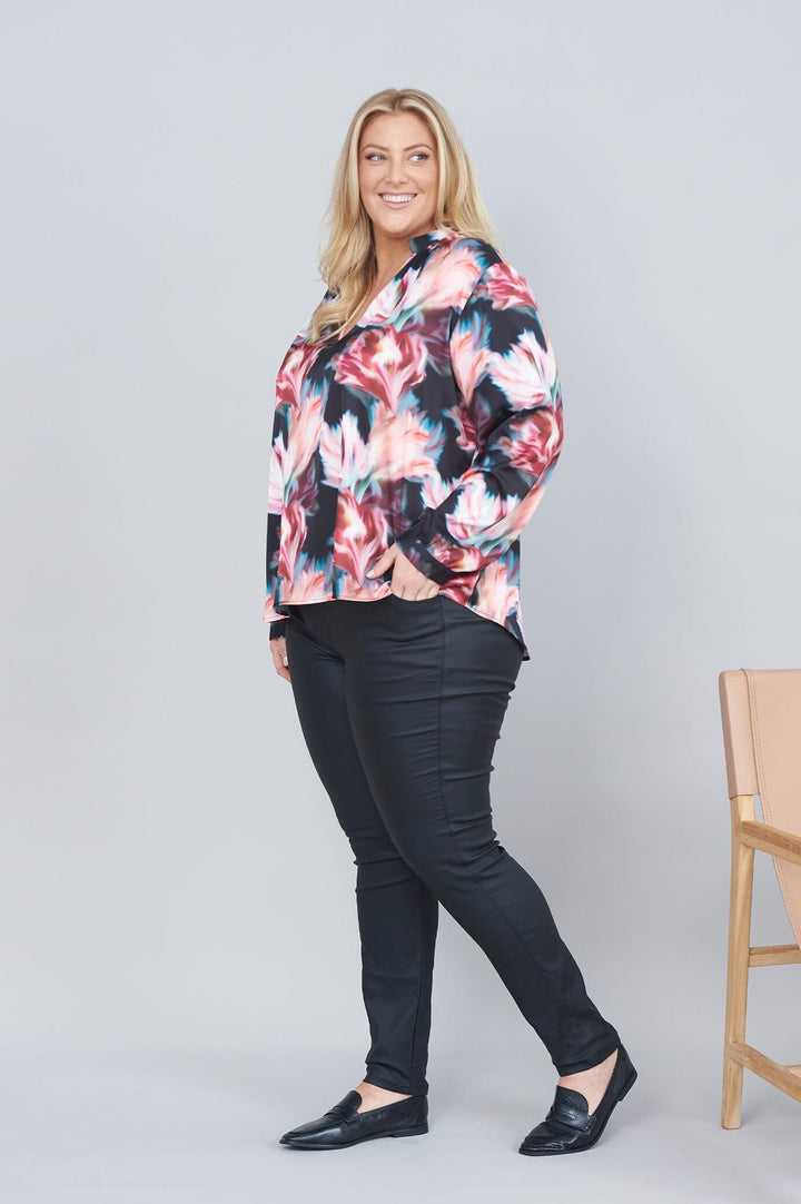 Romy Floral V-Neck Long Sleeve Top Tops