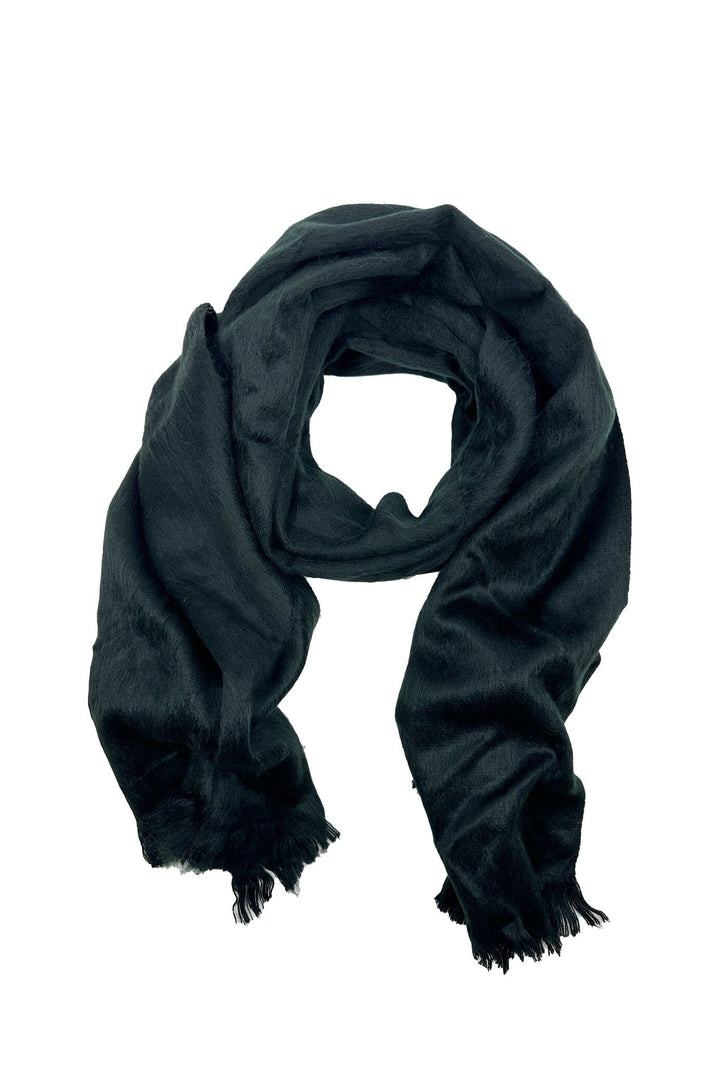 Alpaca Wrap Black Wrap