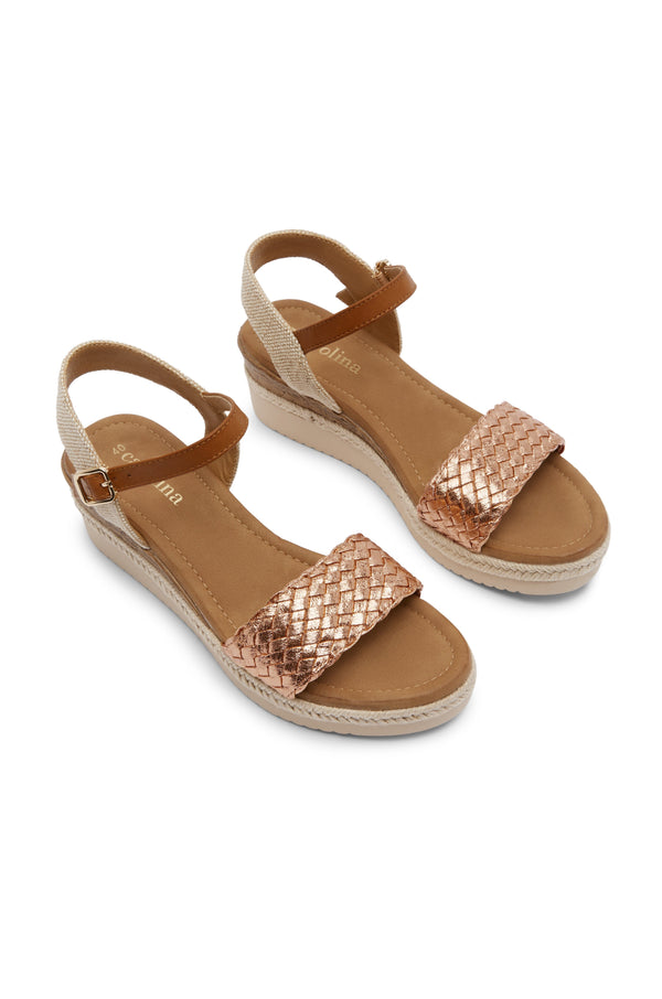 Nila Wedges Champagne Shoes