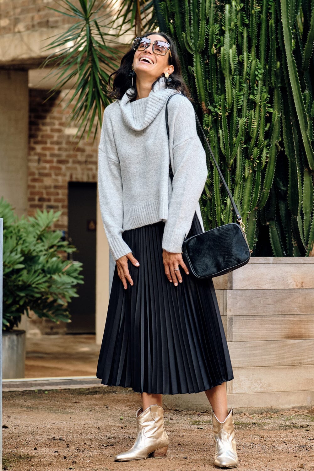 Pleated skirt in black hotsell